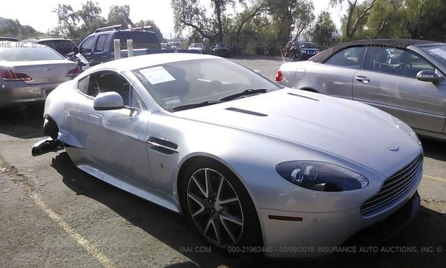 Aston-martin V8 (2011)