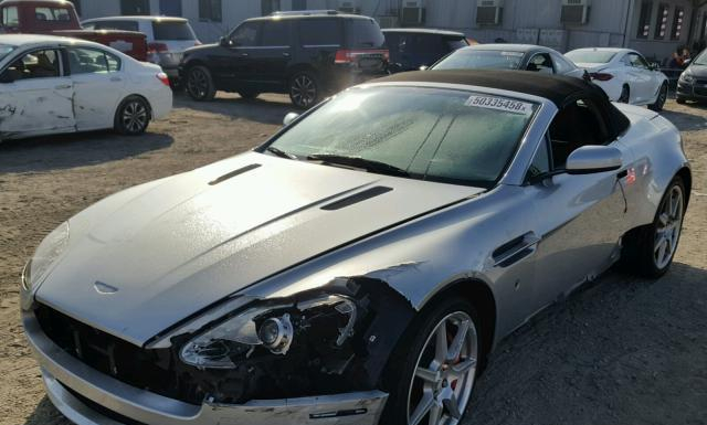 Aston-martin V8 vantage 2008