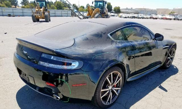 Aston-martin V8 vantage 2010