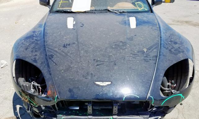 Aston-martin V8 vantage 2010