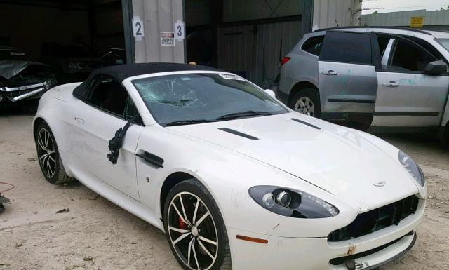 Aston-martin V8 vantage (2011)