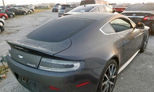 Aston-martin V8 vantage 2012