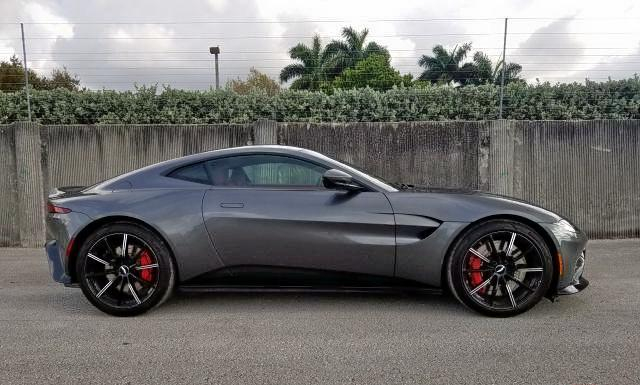 Aston-martin V8 vantage (2019)
