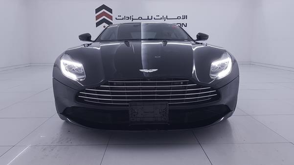 Aston-martin Dbs (2017)