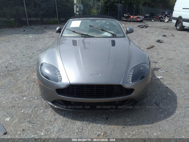 Aston-martin V8 vantage 2016