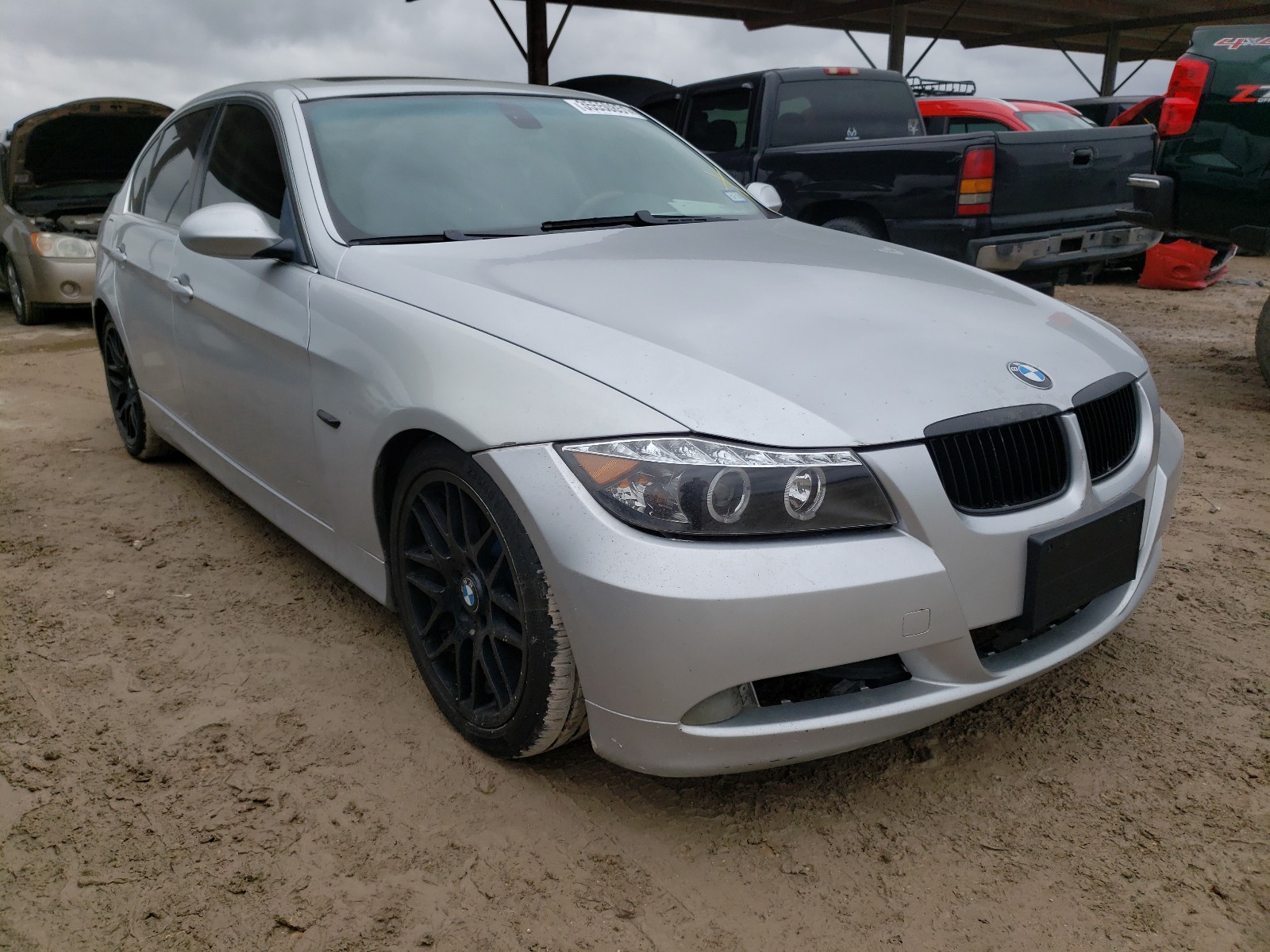 Bmw 330 i (2006)