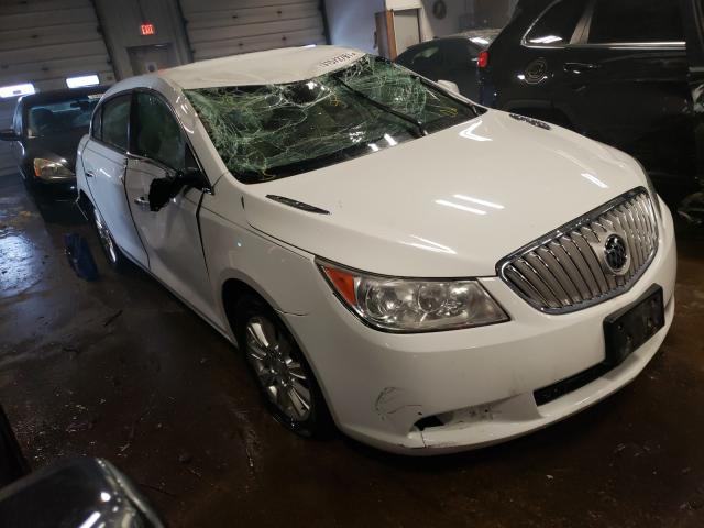 Buick Lacrosse c (2011)