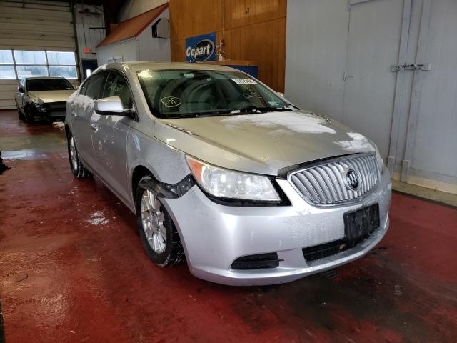 Buick Lacrosse c (2010)