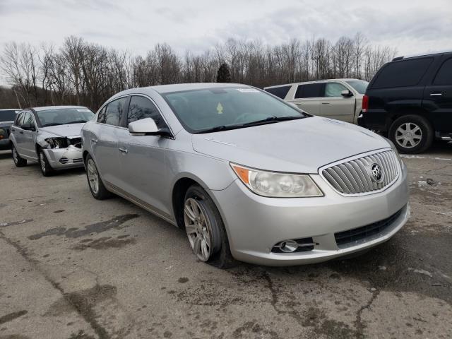 Buick Lacrosse c (2010)