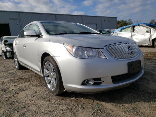 Buick Lacrosse c (2010)