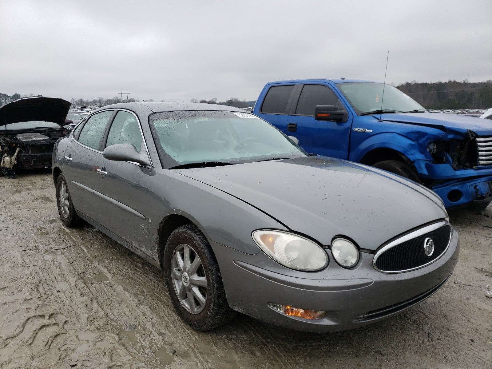 Buick Lacrosse c (2007)