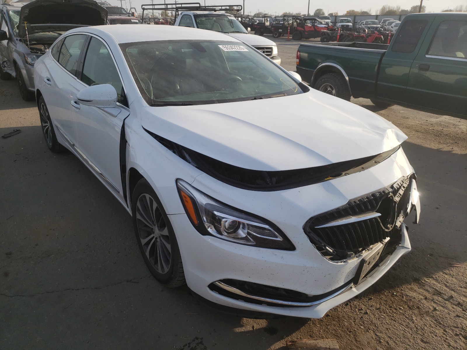 Buick Lacrosse e (2017)