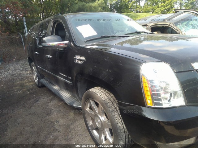 Cadillac Escalade esv (2011)