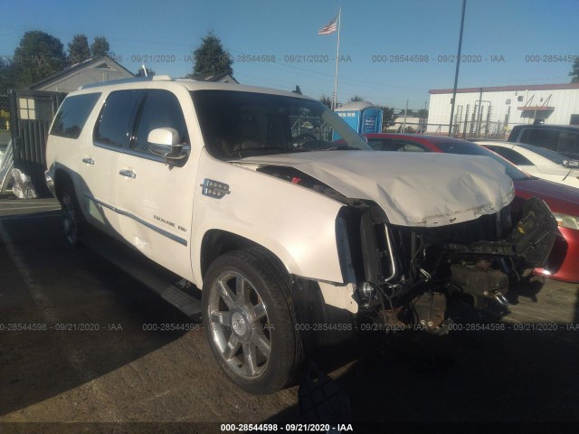 Cadillac Escalade esv (2011)