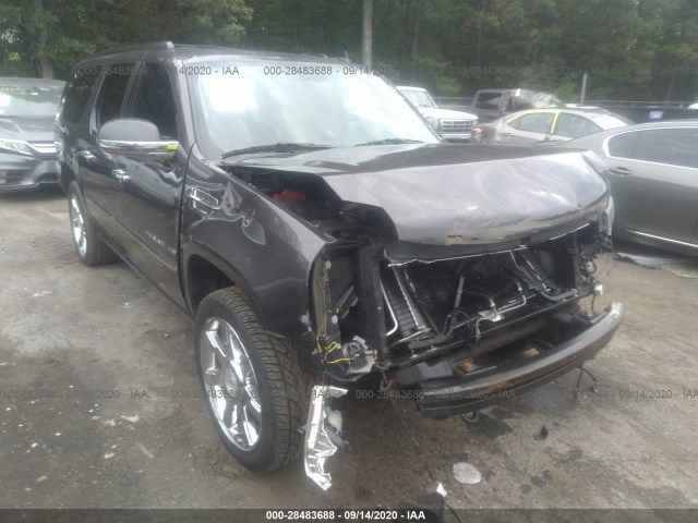 Cadillac Escalade esv (2011)