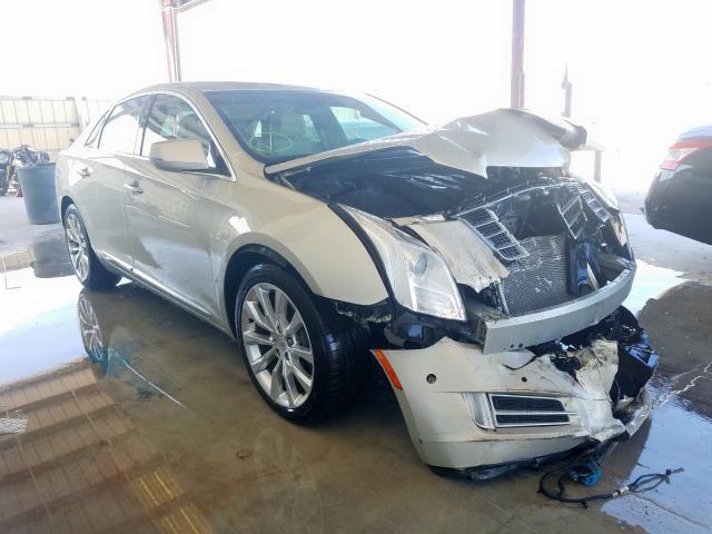Cadillac Xts luxury (2015)