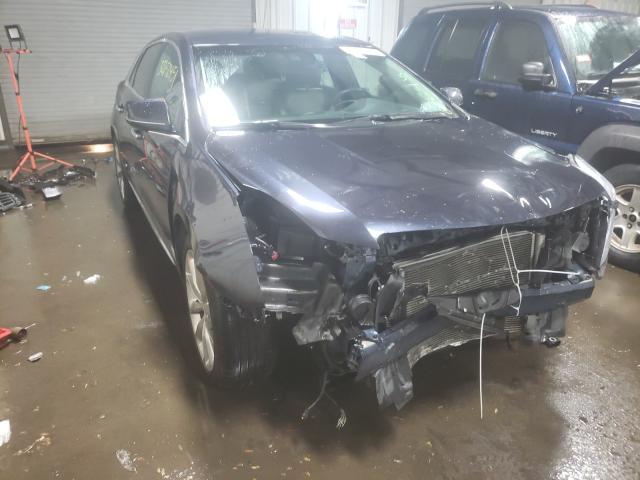 Cadillac Xts luxury (2014)