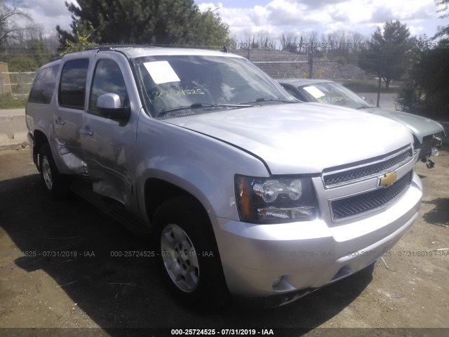 Chevrolet Suburban (2014)