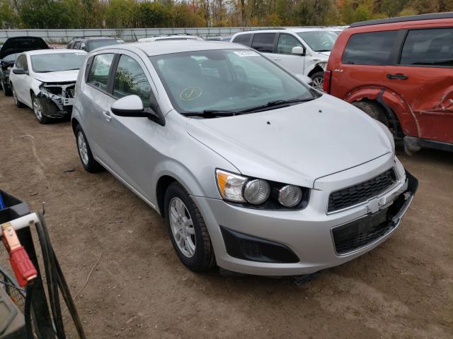 Chevrolet Sonic ls (2012)