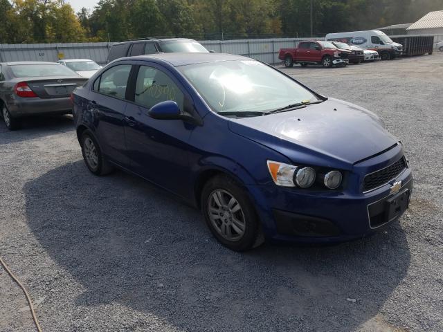 Chevrolet Sonic ls (2012)
