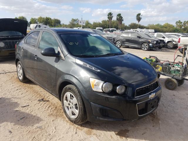 Chevrolet Sonic ls (2014)