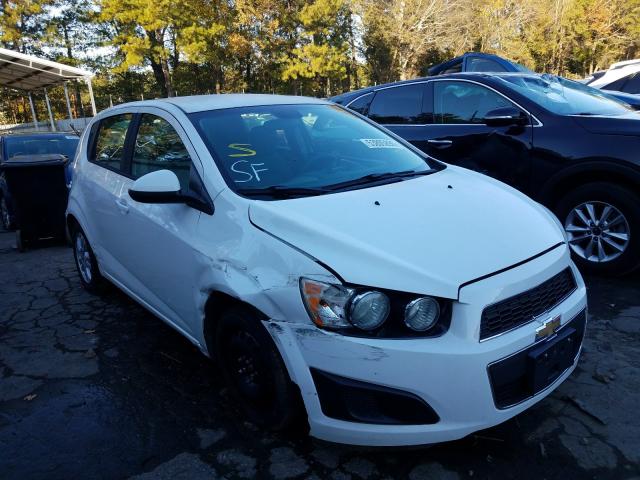 Chevrolet Sonic ls (2012)