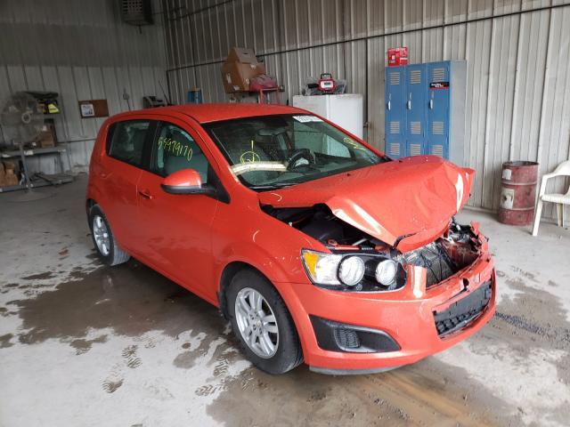 Chevrolet Sonic ls (2012)