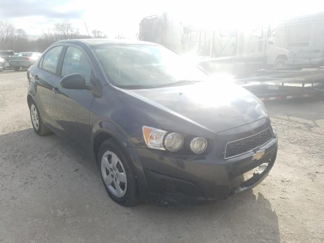 Chevrolet Sonic ls (2016)