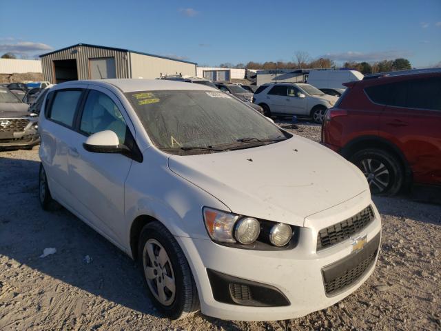 Chevrolet Sonic ls (2016)