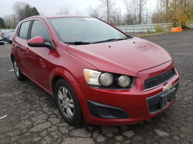 Chevrolet Sonic ls (2012)