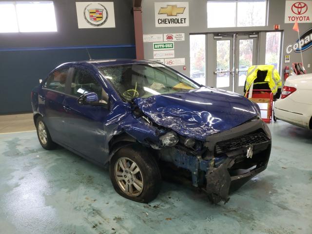 Chevrolet Sonic ls (2012)