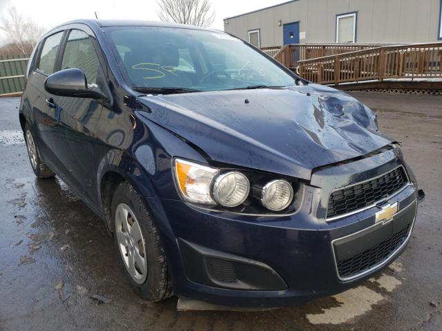 Chevrolet Sonic ls (2015)