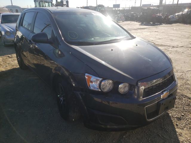 Chevrolet Sonic ls (2016)