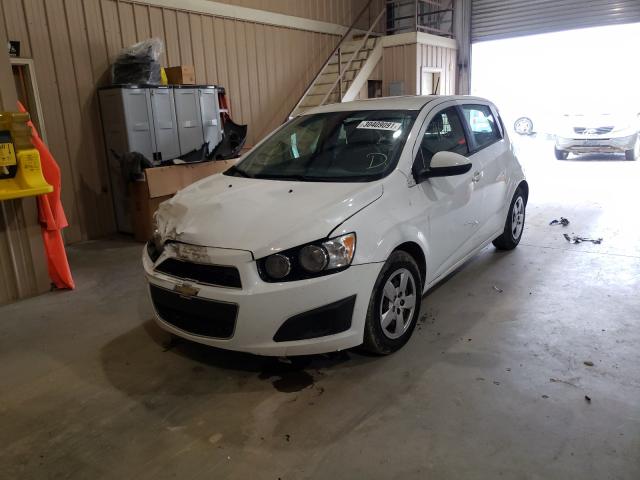 Chevrolet Sonic ls (2015)