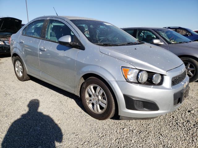 Chevrolet Sonic ls (2012)