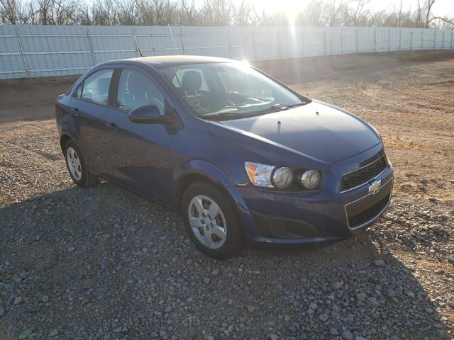 Chevrolet Sonic ls (2013)