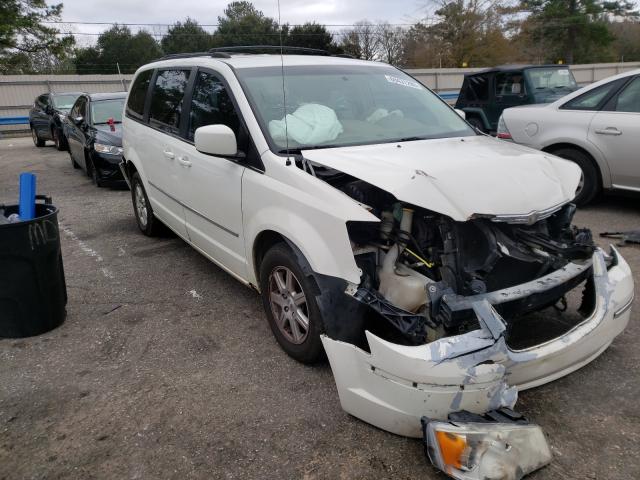 Chrysler Town and c (2010)