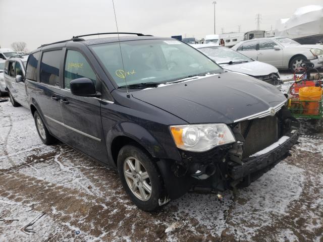 Chrysler Town-cou (2010)