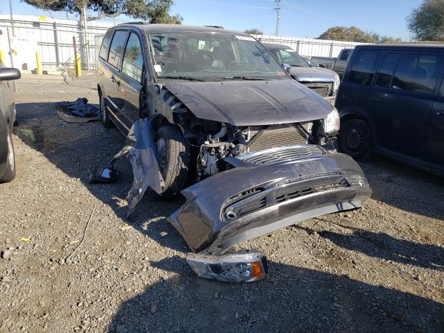 Chrysler Town-cou (2016)