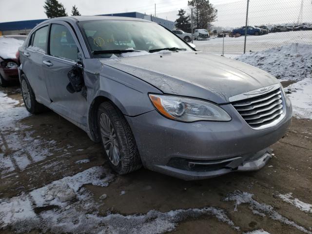 Chrysler 200 limite (2013)