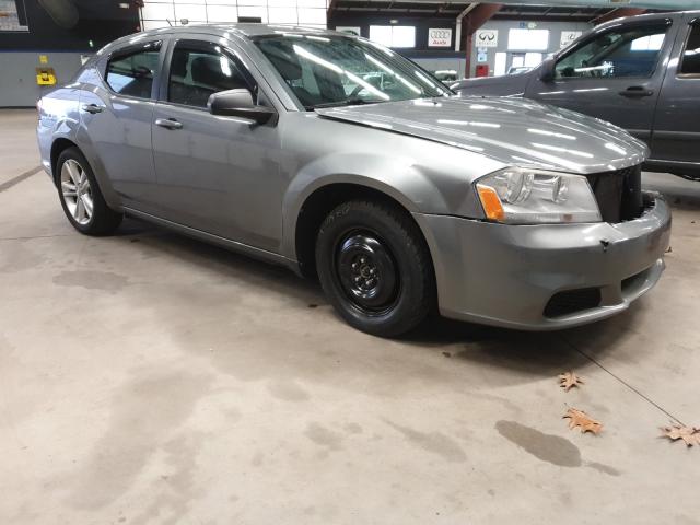 Dodge Avenger se (2013)