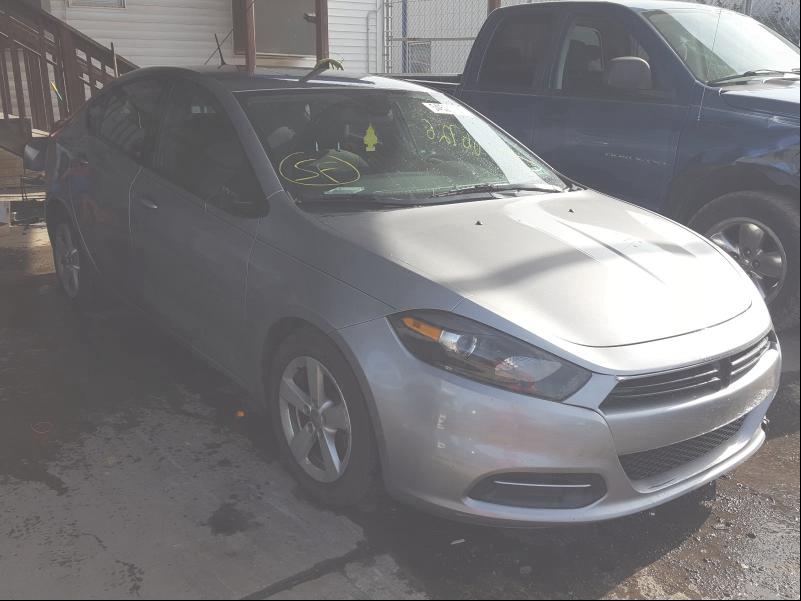 Dodge Dart sxt (2015)
