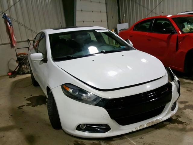 Dodge Dart sxt (2015)