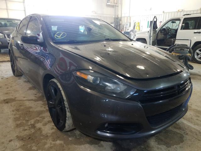Dodge Dart sxt (2016)