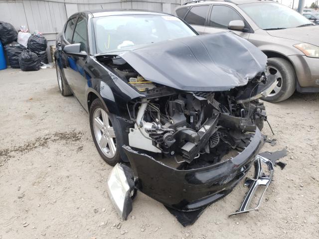 Dodge Avenger se (2013)