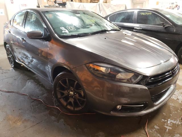 Dodge Dart sxt (2016)
