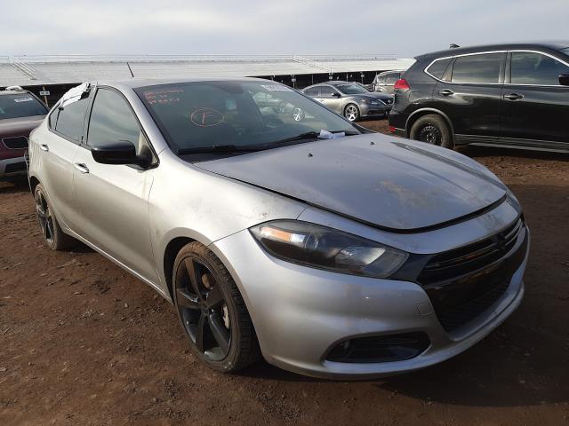 Dodge Dart sxt (2015)