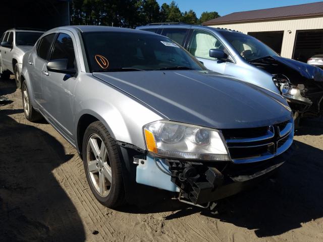 Dodge Avenger se (2013)