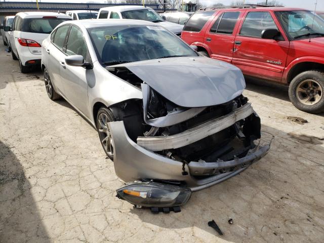 Dodge Dart sxt (2015)