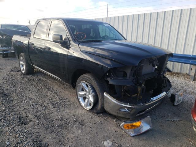 Dodge Ram 1500 s (2012)